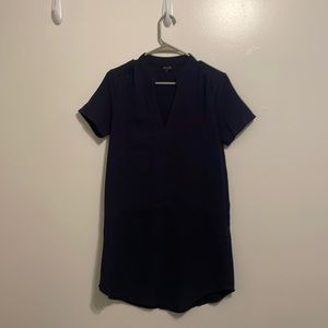 Navy blue amaryllis shift dress